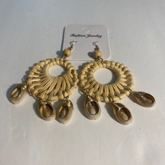 Rattan Straw shell Earrings Women’s Boho Wicker Woven Earrings - Picture 6 of 6